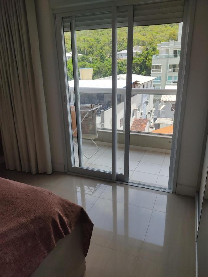 Residencial Maristela Apartment *